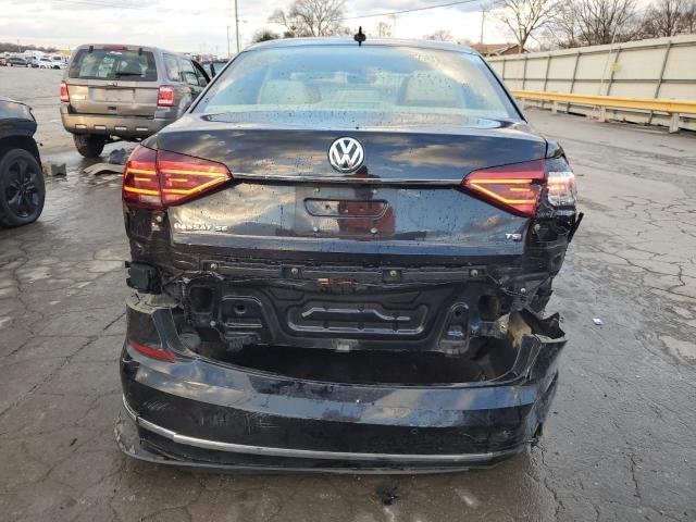 2018 VOLKSWAGEN PASSAT SE - 1VWBA7A39JC030750