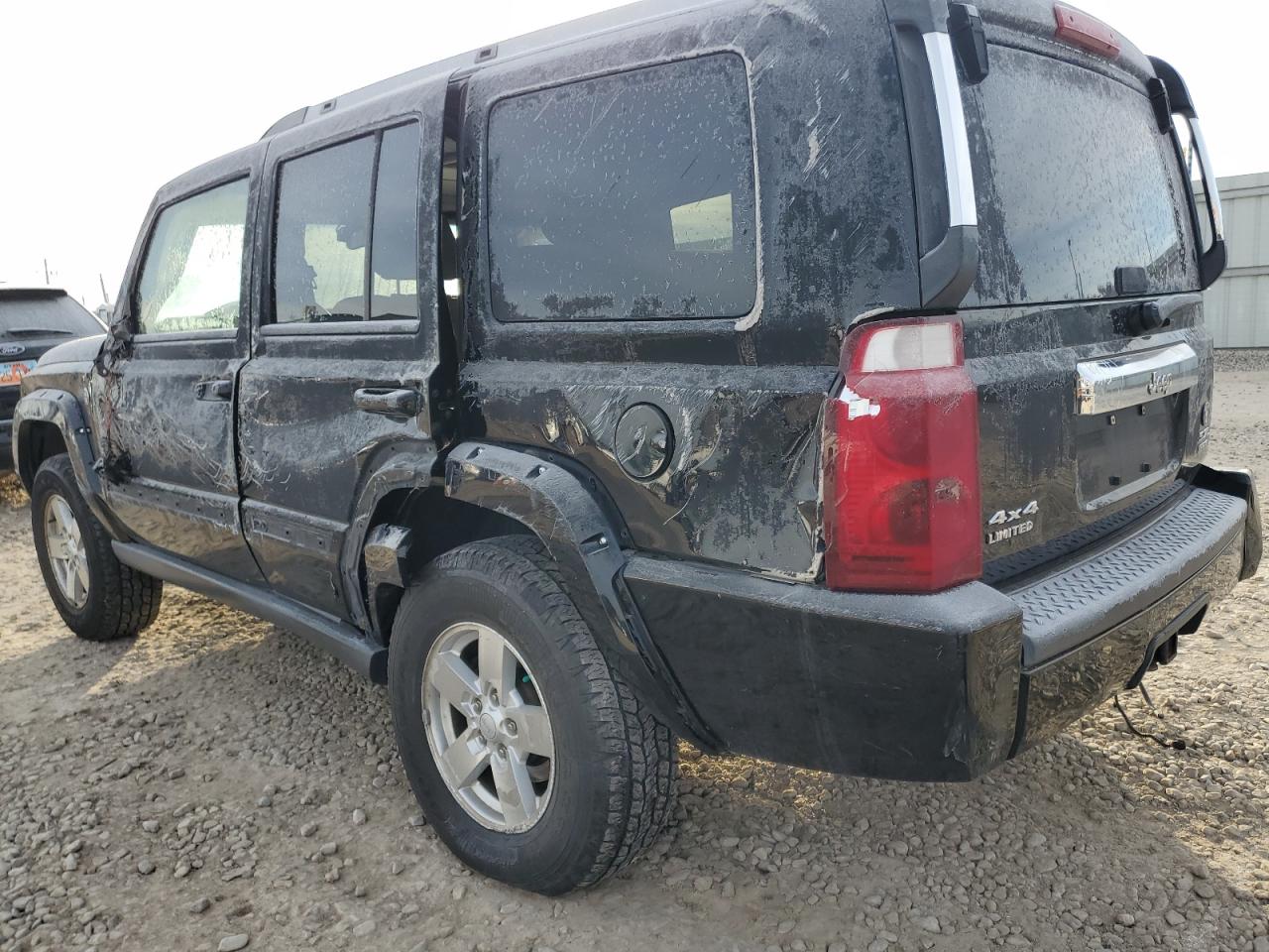 Lot #3033591213 2006 JEEP COMMANDER