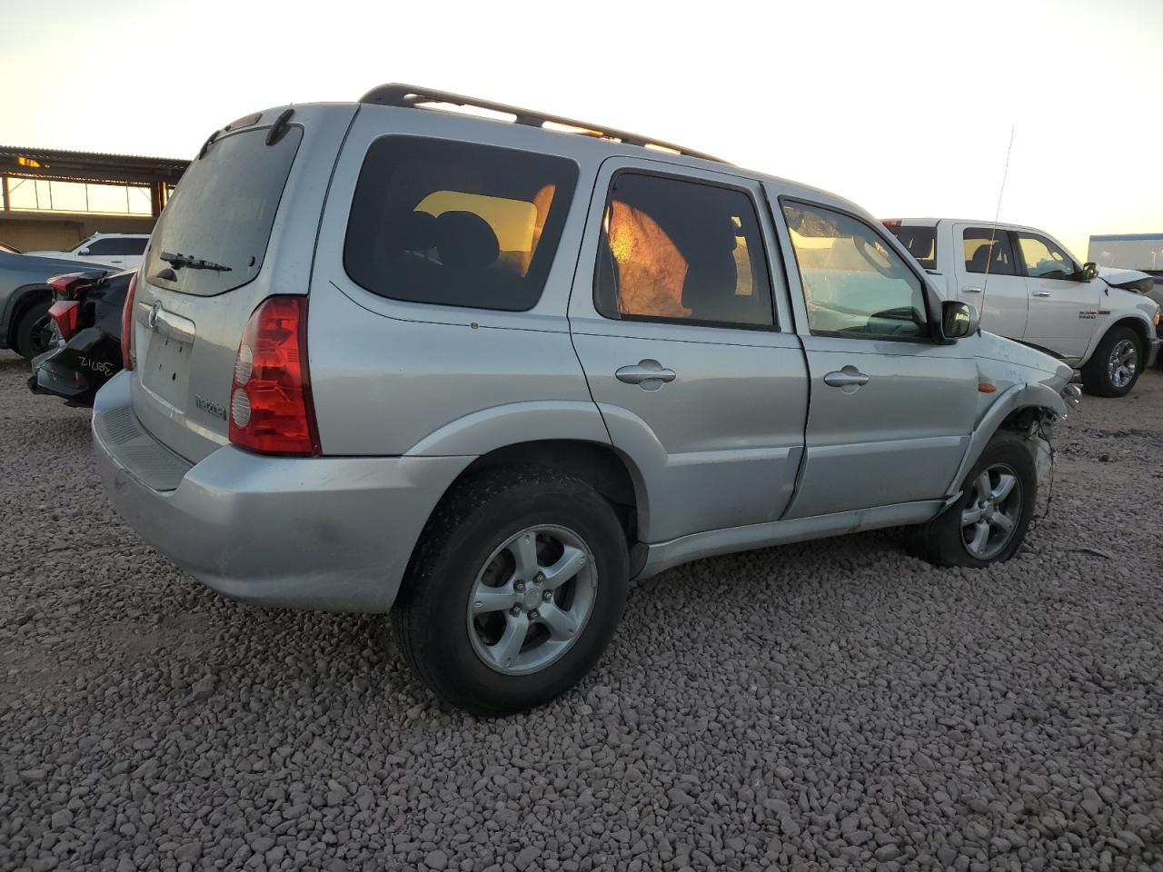 Lot #3042133629 2005 MAZDA TRIBUTE S