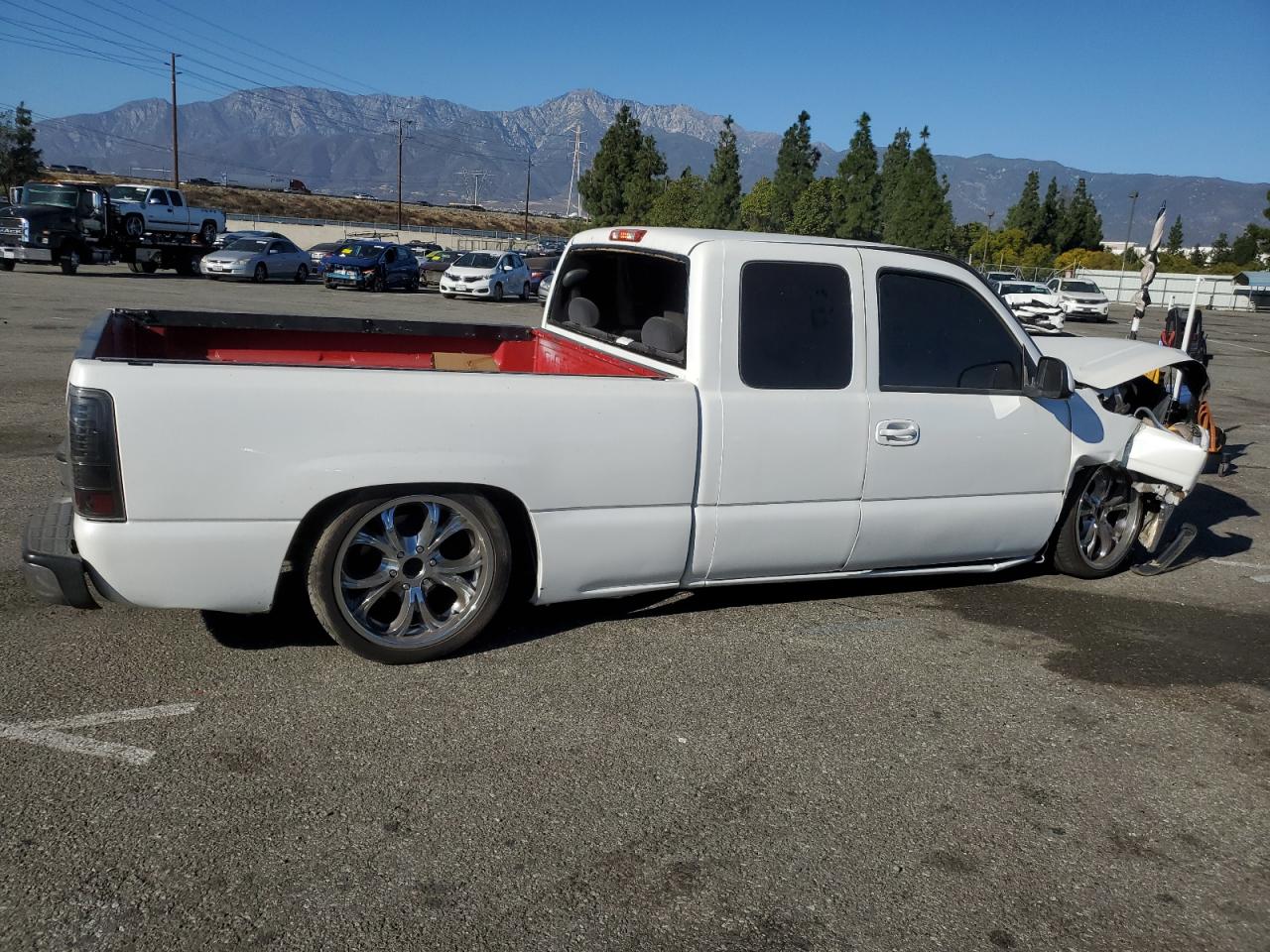 Lot #3033082022 2001 CHEVROLET SILVERADO