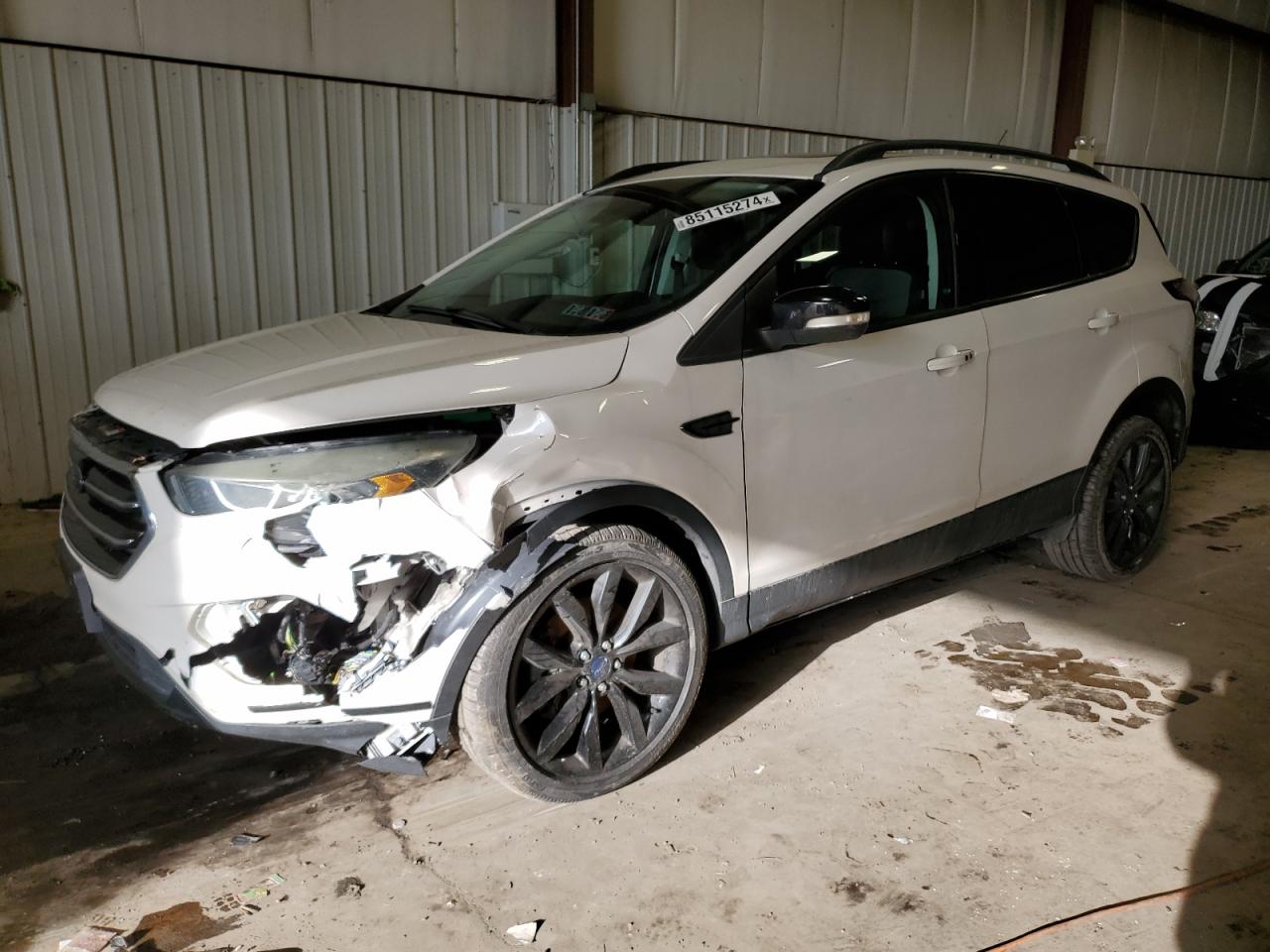 Lot #3033237864 2017 FORD ESCAPE TIT