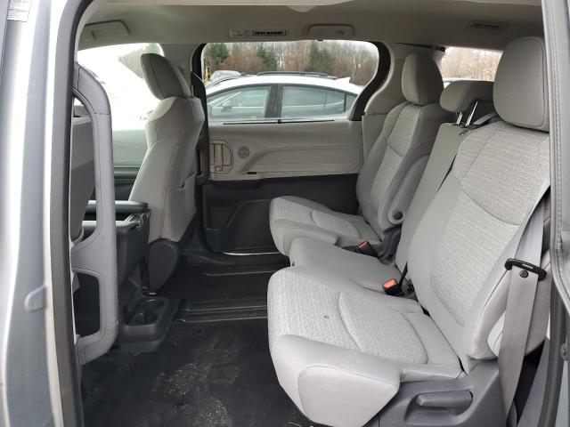 2021 TOYOTA SIENNA LE - 5TDKSKFC9MS003692