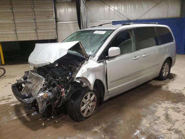 2010 CHRYSLER TOWN & COU #3033357854