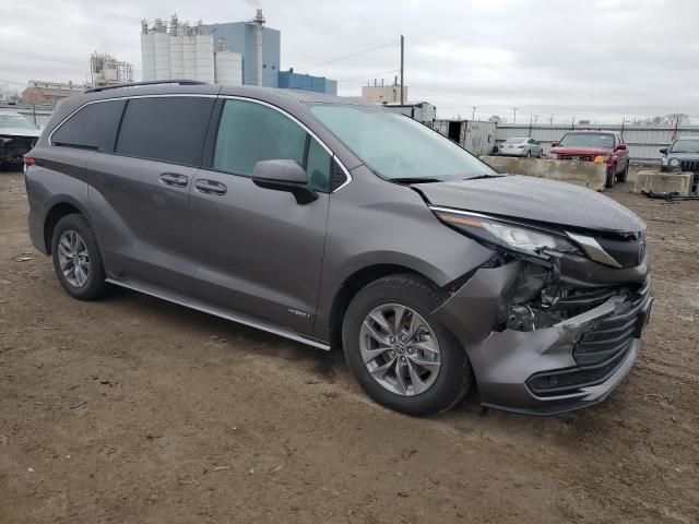 2021 TOYOTA SIENNA LE - 5TDBRKEC8MS003647
