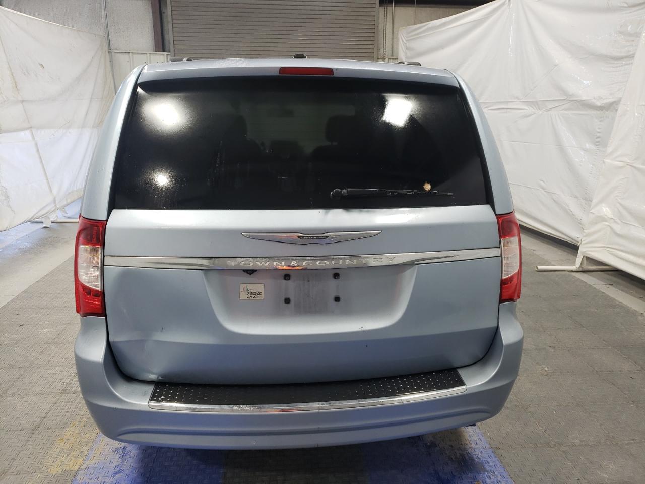 Lot #3029378683 2012 CHRYSLER TOWN & COU