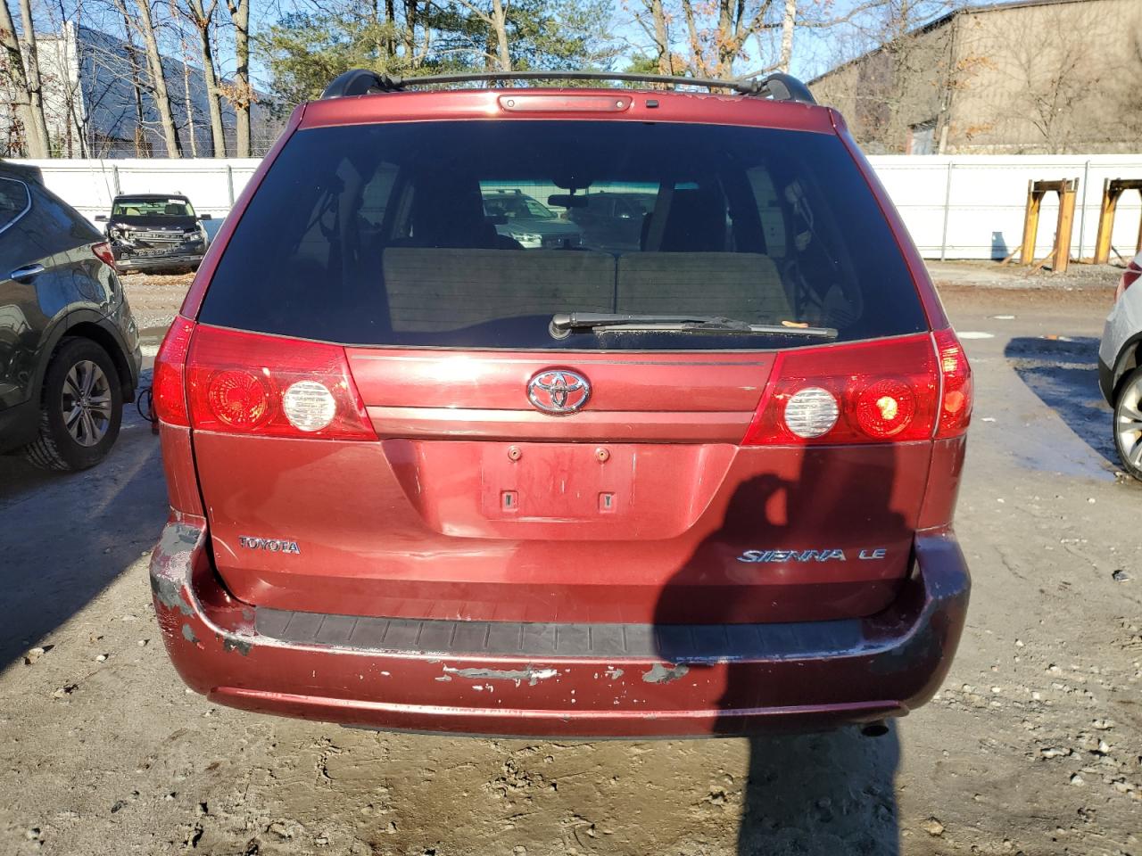 Lot #3029602070 2007 TOYOTA SIENNA CE