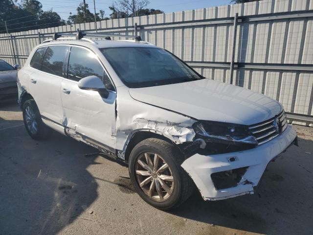 2016 VOLKSWAGEN TOUAREG SP WVGEF9BP7GD000773