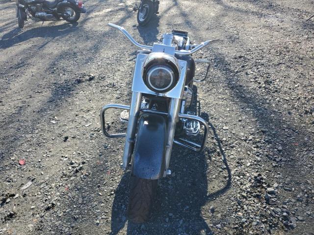 2000 HARLEY-DAVIDSON FLHRI 1HD1FBW15YY634124
