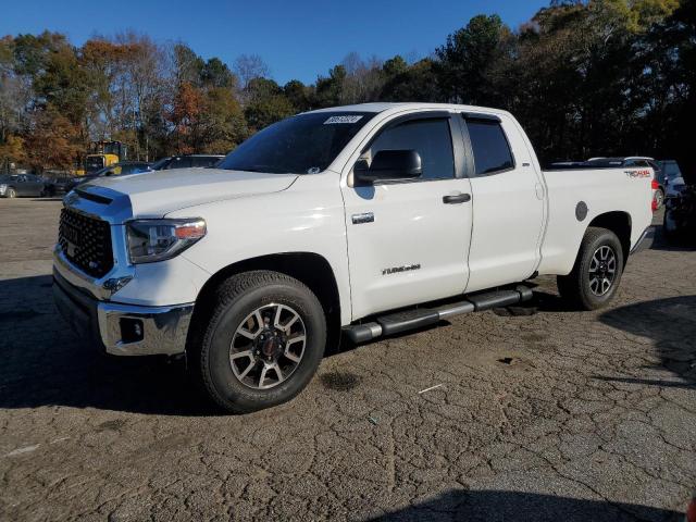 VIN 5TFUY5F15JX716330 2018 TOYOTA TUNDRA no.1