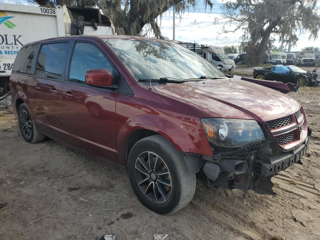 Lot #3030644136 2019 DODGE GRAND CARA