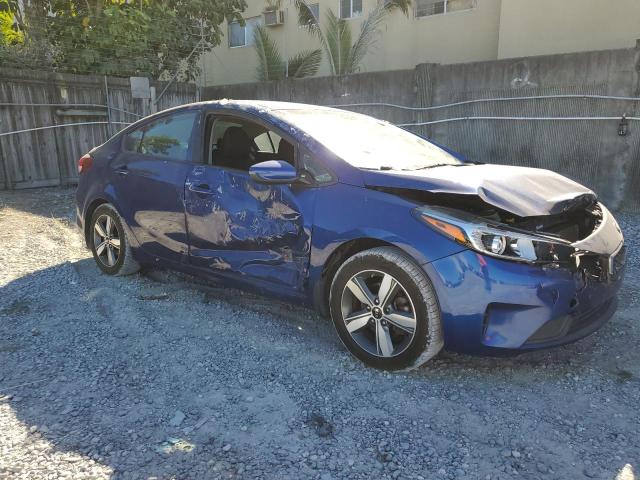 VIN 3KPFL4A75JE283735 2018 KIA FORTE no.4