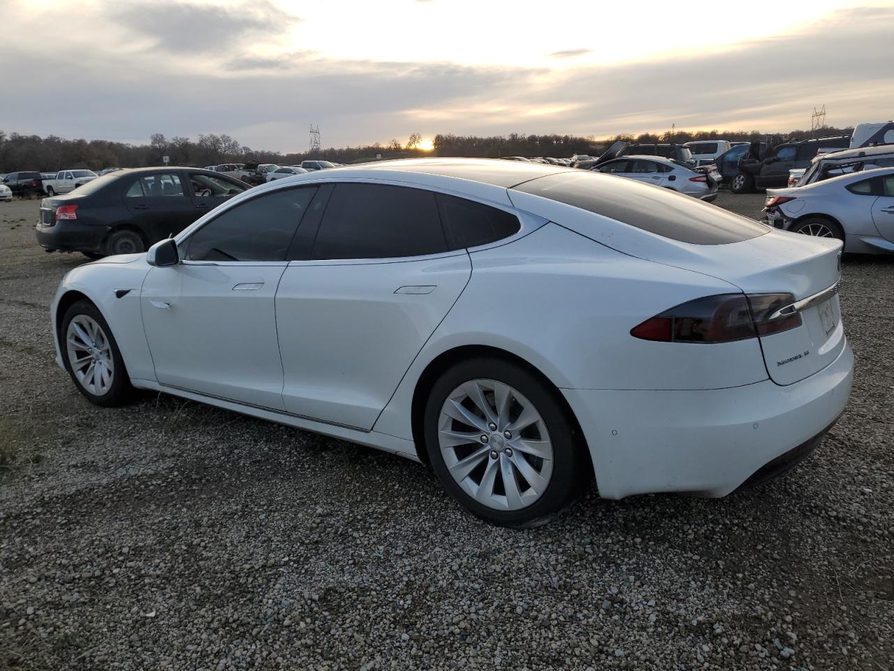 Lot #3028419238 2017 TESLA MODEL S