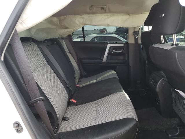 2015 TOYOTA 4RUNNER SR - JTEBU5JR7F5238913