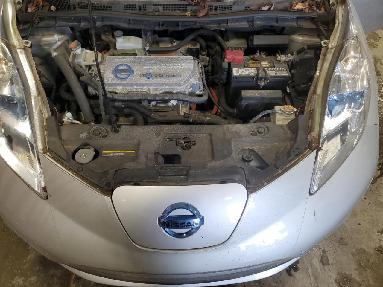 Lot #3034416107 2012 NISSAN LEAF SV