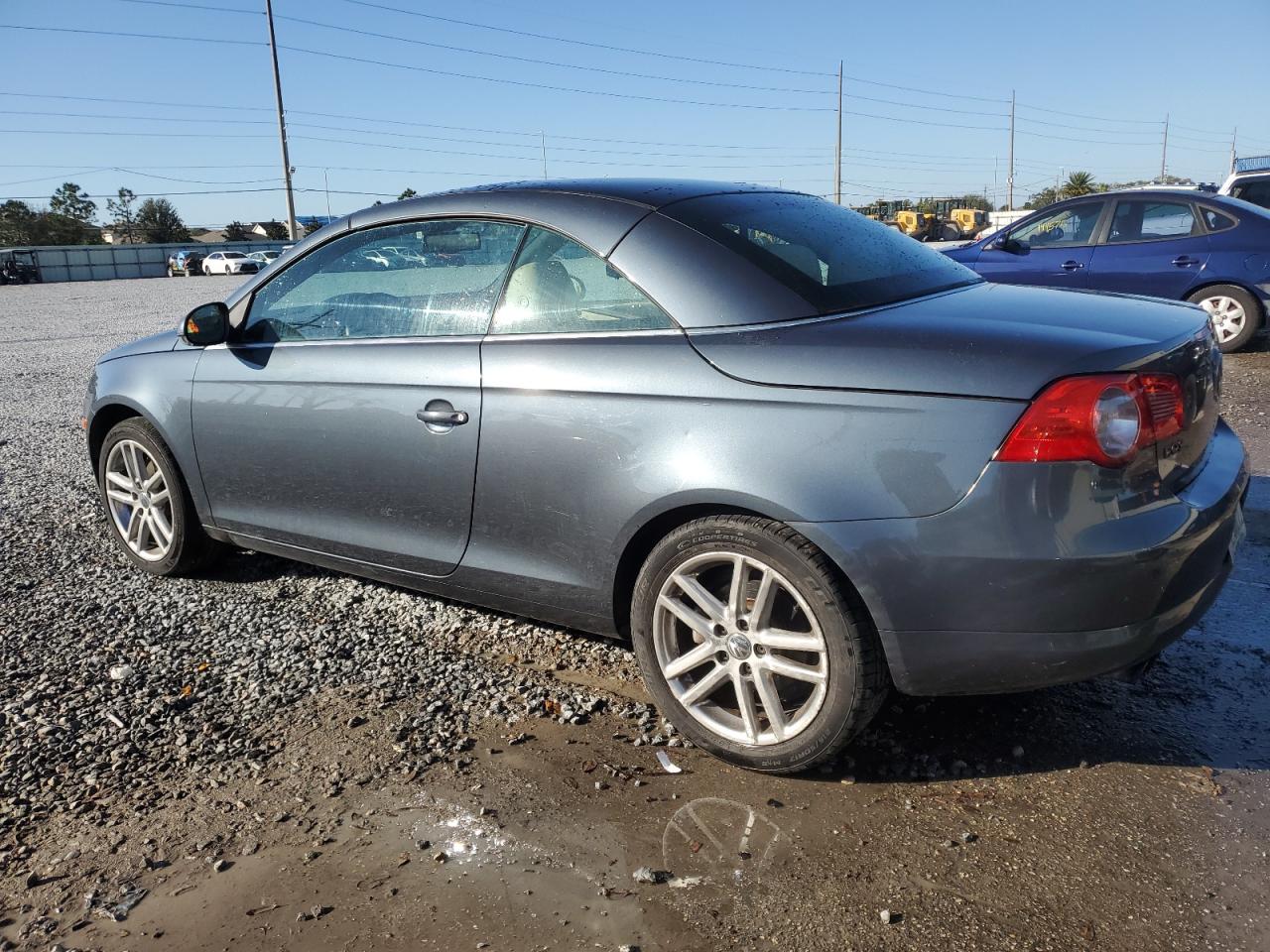 Lot #3041989236 2008 VOLKSWAGEN EOS LUX