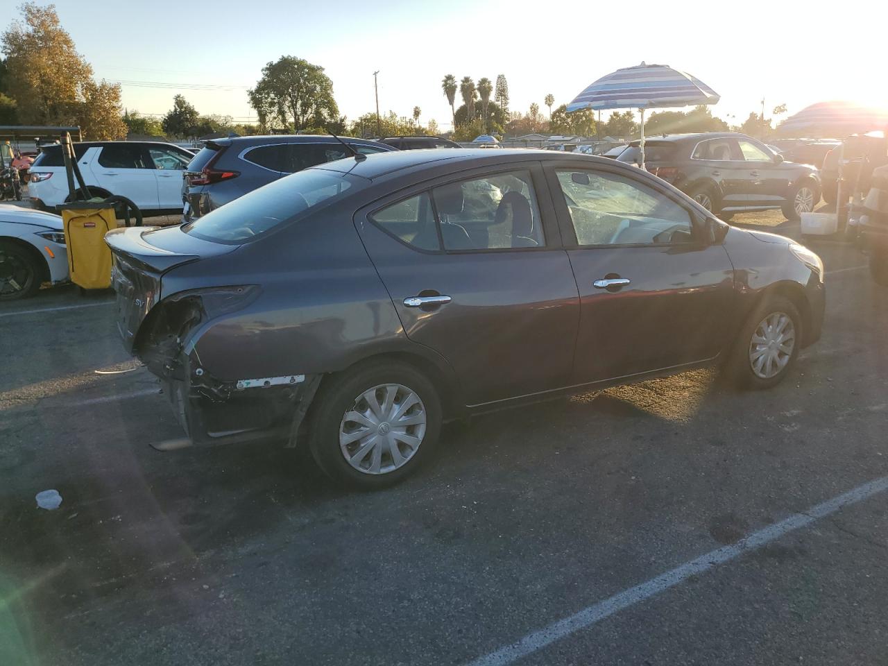 Lot #3051325672 2015 NISSAN VERSA S