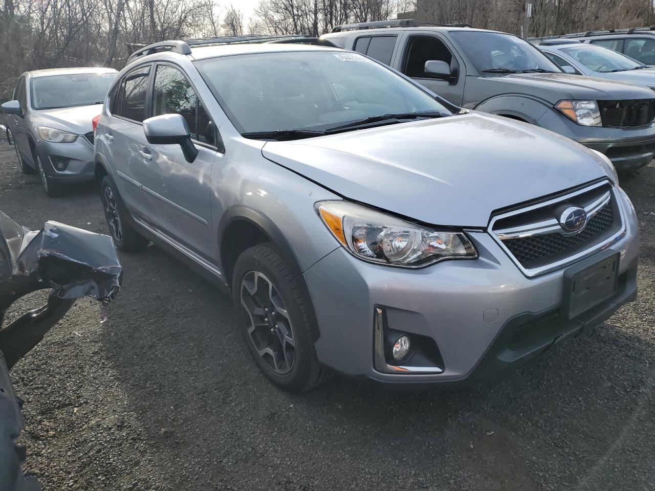 Lot #3055101014 2017 SUBARU CROSSTREK