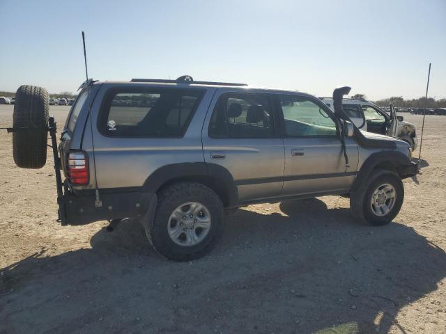 TOYOTA 4 RUNNER 2002 silver  gas JT3GN86RX20258943 photo #4