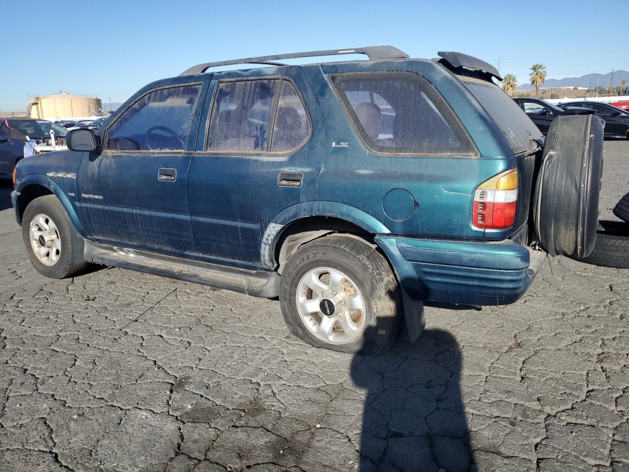 Lot #3026985812 1999 ISUZU RODEO S