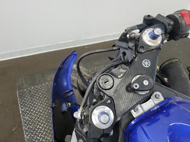 2004 YAMAHA YZFR6 L JYARJ06E24A011357