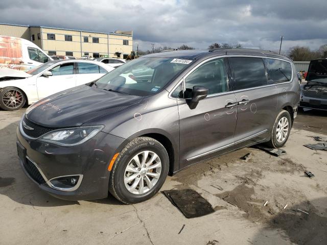 2C4RC1BG5HR583472 Chrysler Pacifica Touring L 2017