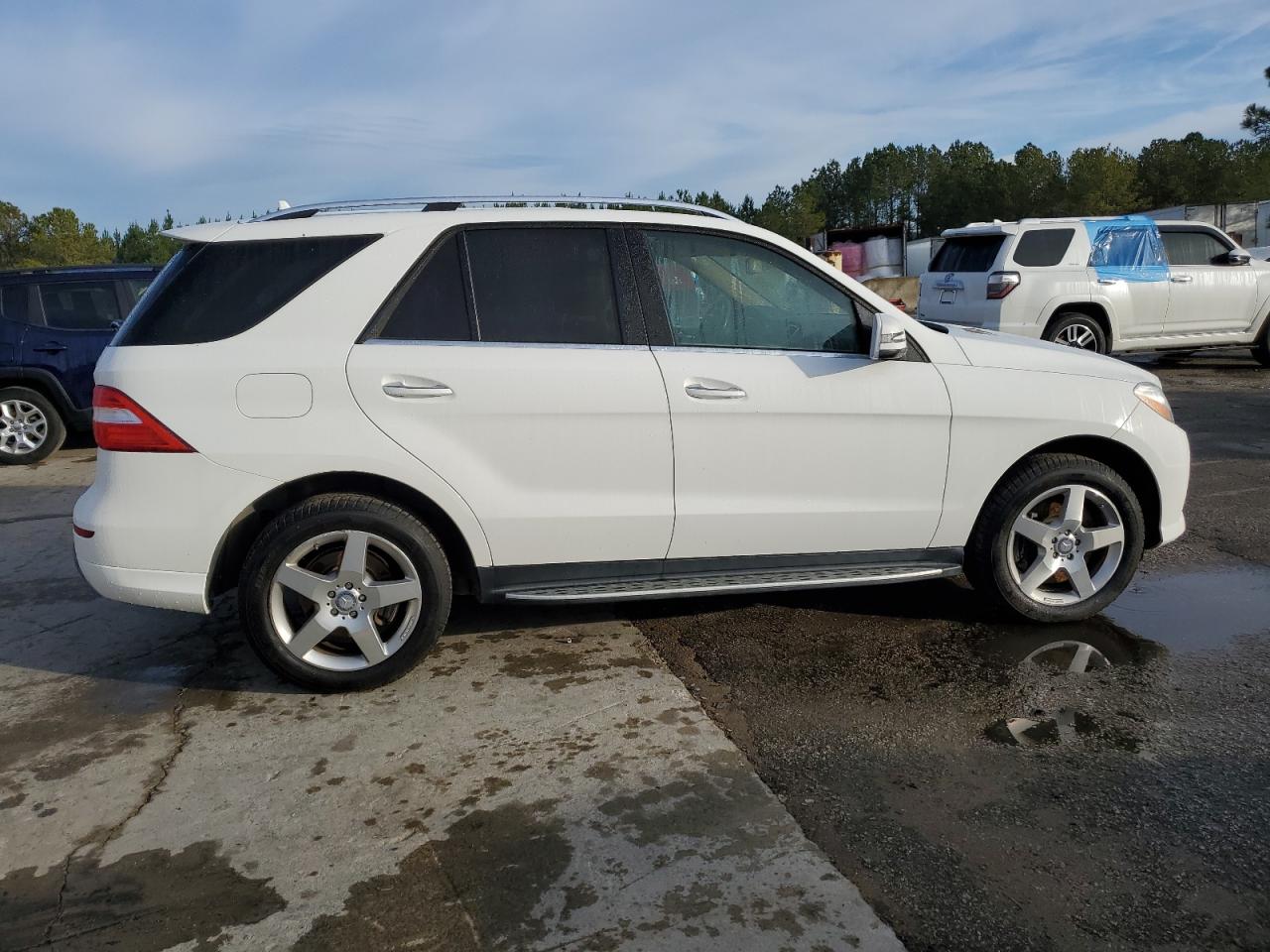 Lot #3044422752 2014 MERCEDES-BENZ ML 550 4MA