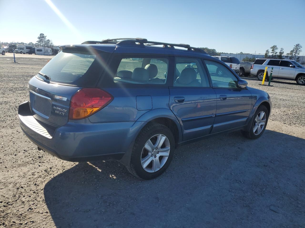 Lot #3033156174 2007 SUBARU LEGACY OUT