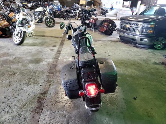 2019 HARLEY-DAVIDSON FLHC 1HD1YAJ23KB070066