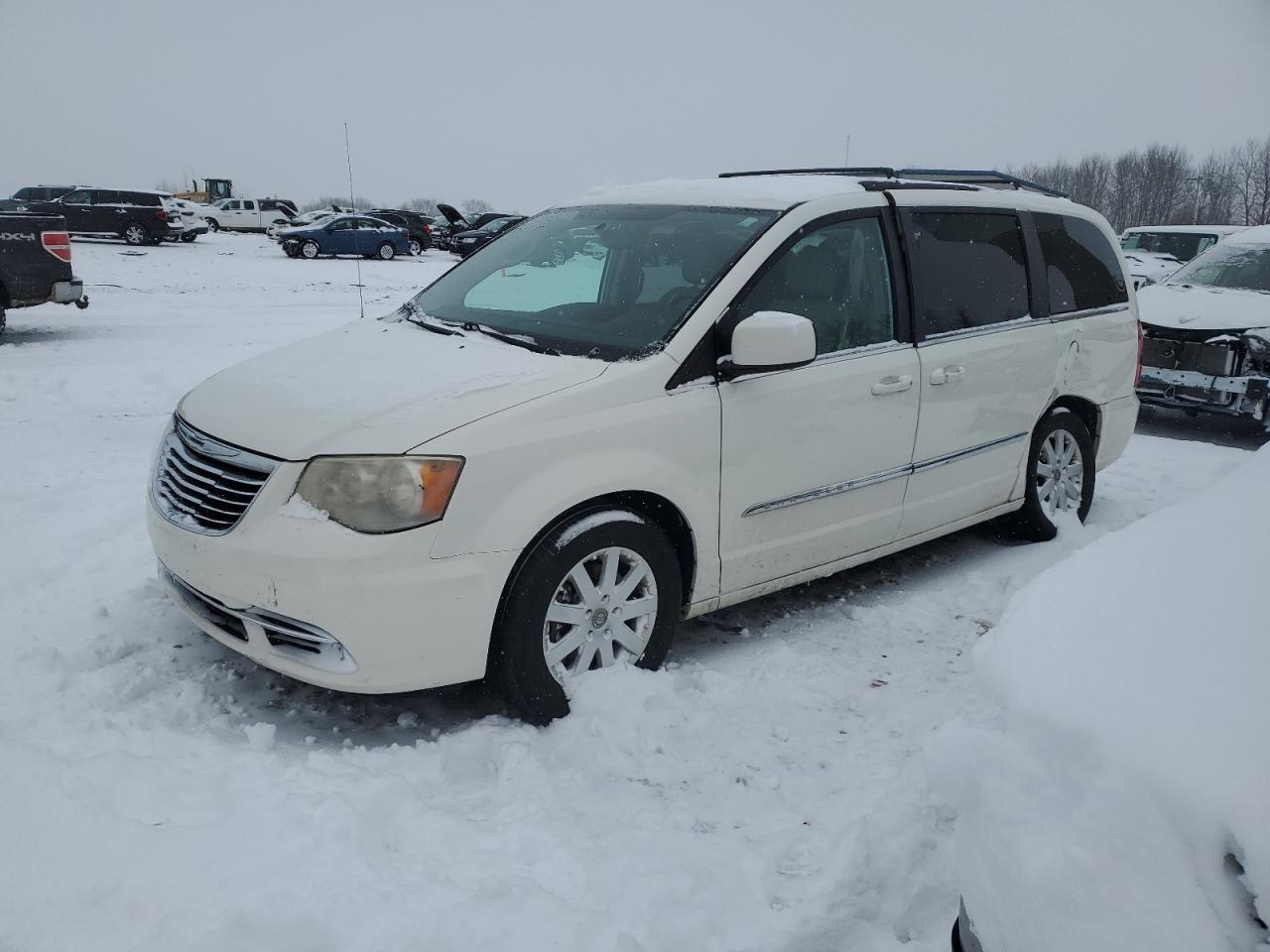 Lot #3030577844 2013 CHRYSLER TOWN & COU