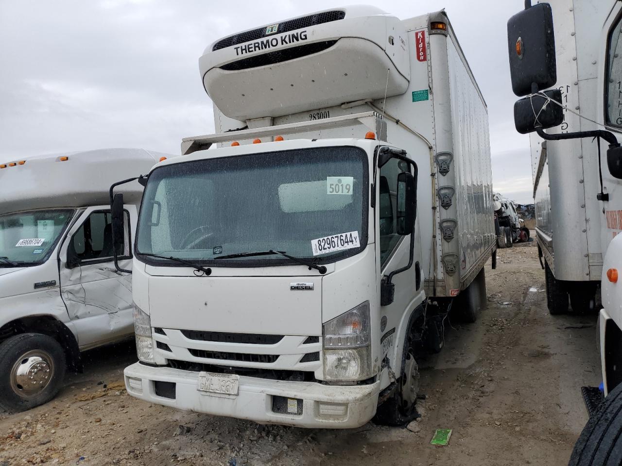 Lot #3053269772 2018 ISUZU NQR