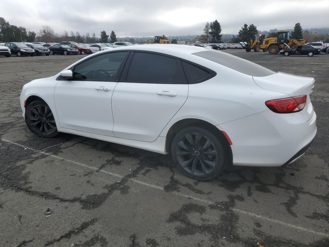 Lot #3033210811 2015 CHRYSLER 200 S