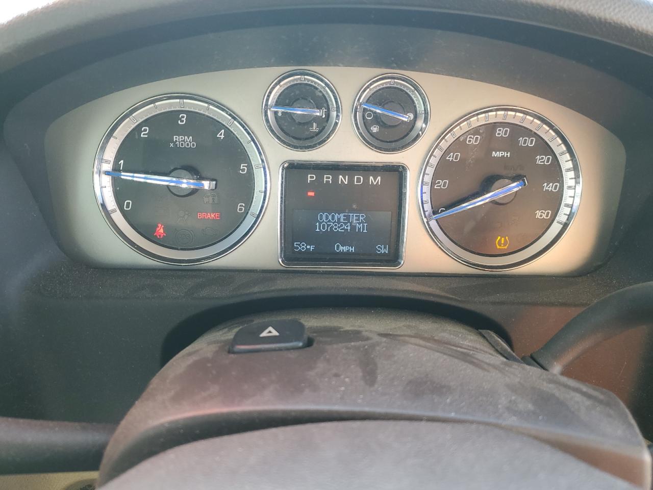 CADILLAC ESCALADE LUXURY