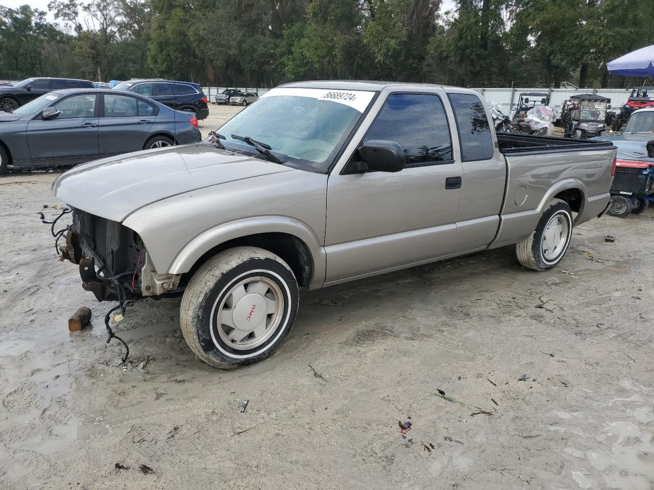 Lot #3042056253 2002 GMC SONOMA