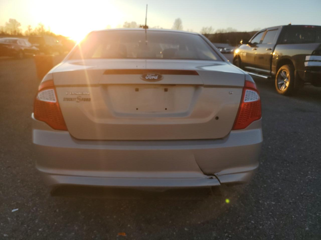 Lot #3033290823 2010 FORD FUSION S