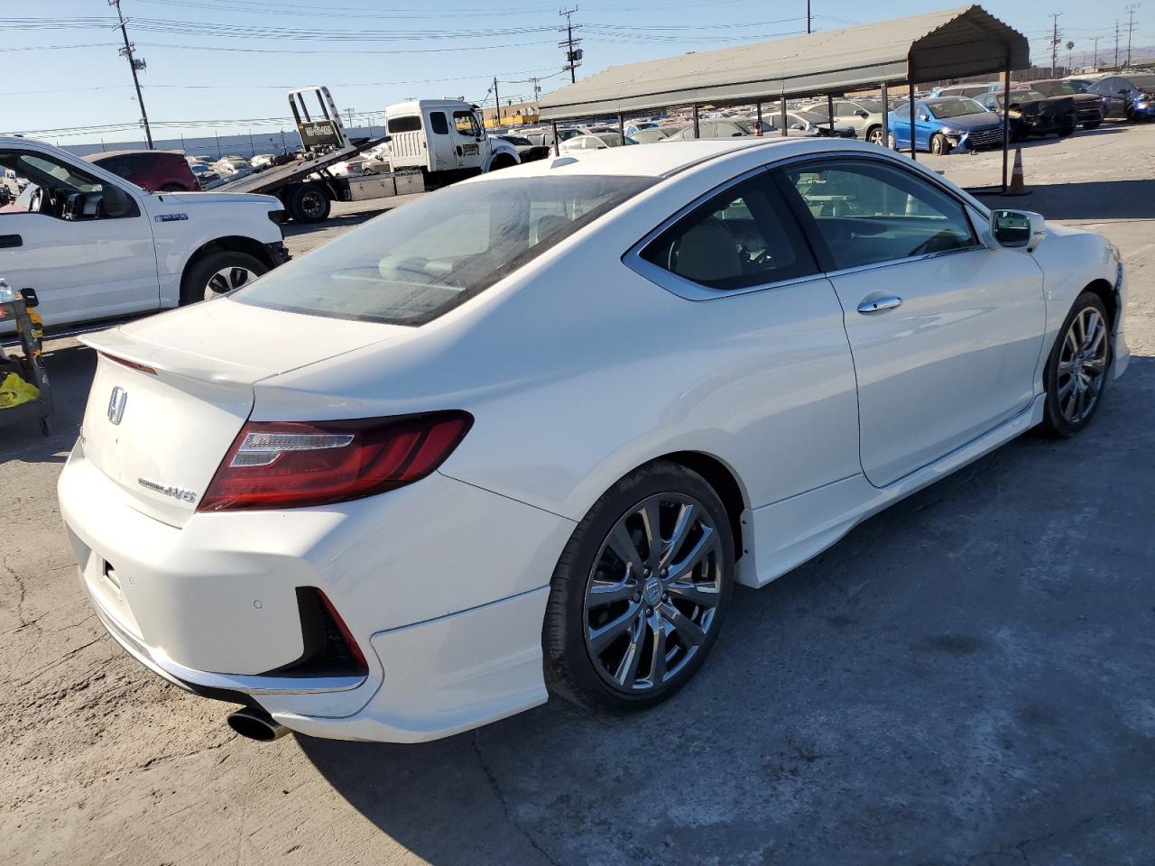 Lot #3030532465 2017 HONDA ACCORD TOU