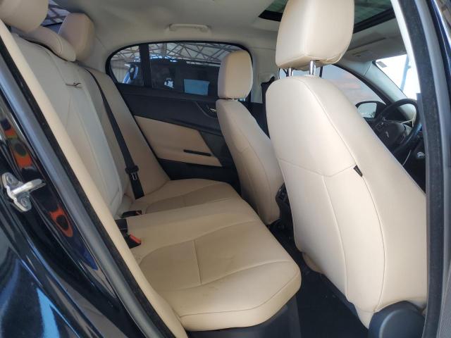 2018 JAGUAR XE PREMIUM SAJAJ4FN2JCP18422