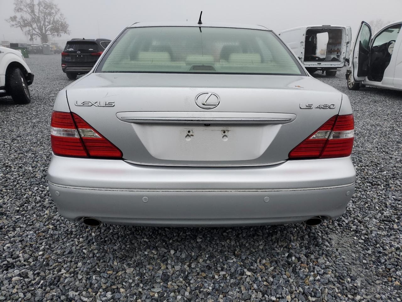 Lot #3040725768 2004 LEXUS LS 430