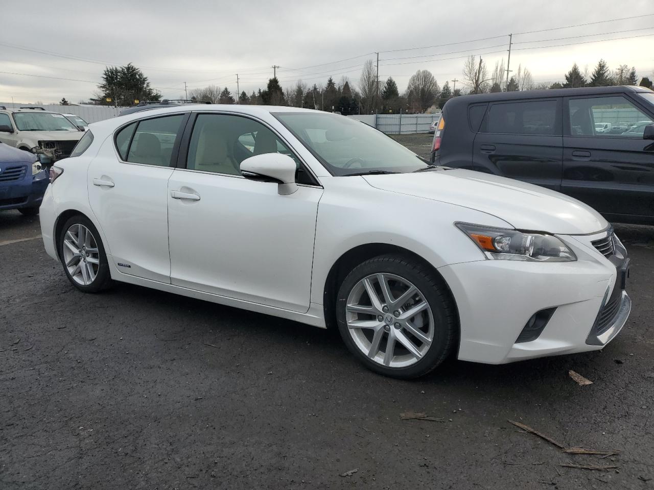 Lot #3041962193 2017 LEXUS CT 200