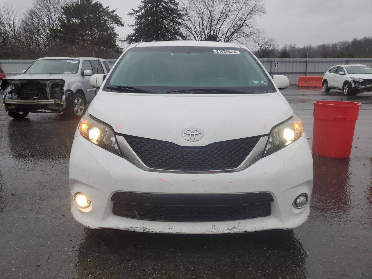 Lot #3049545653 2014 TOYOTA SIENNA SPO