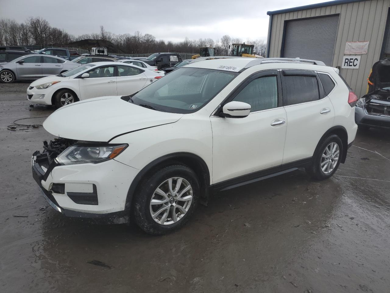 Lot #3048581875 2017 NISSAN ROGUE S