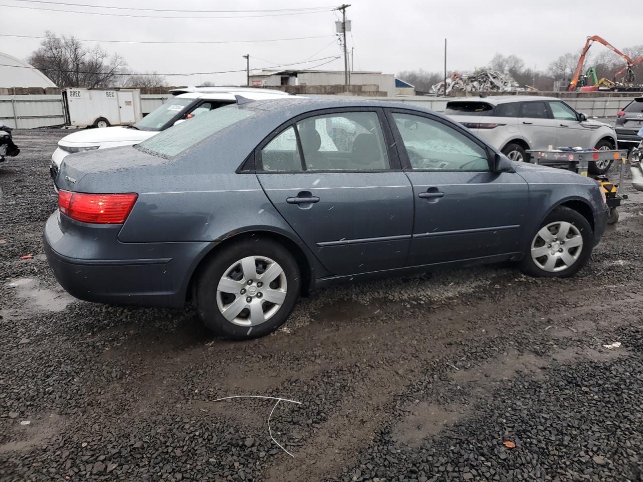 Lot #3030703116 2010 HYUNDAI SONATA GLS