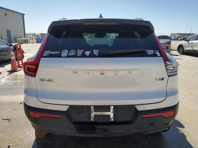 2022 VOLVO XC40 T5 R- - YV4162UM9N2722040