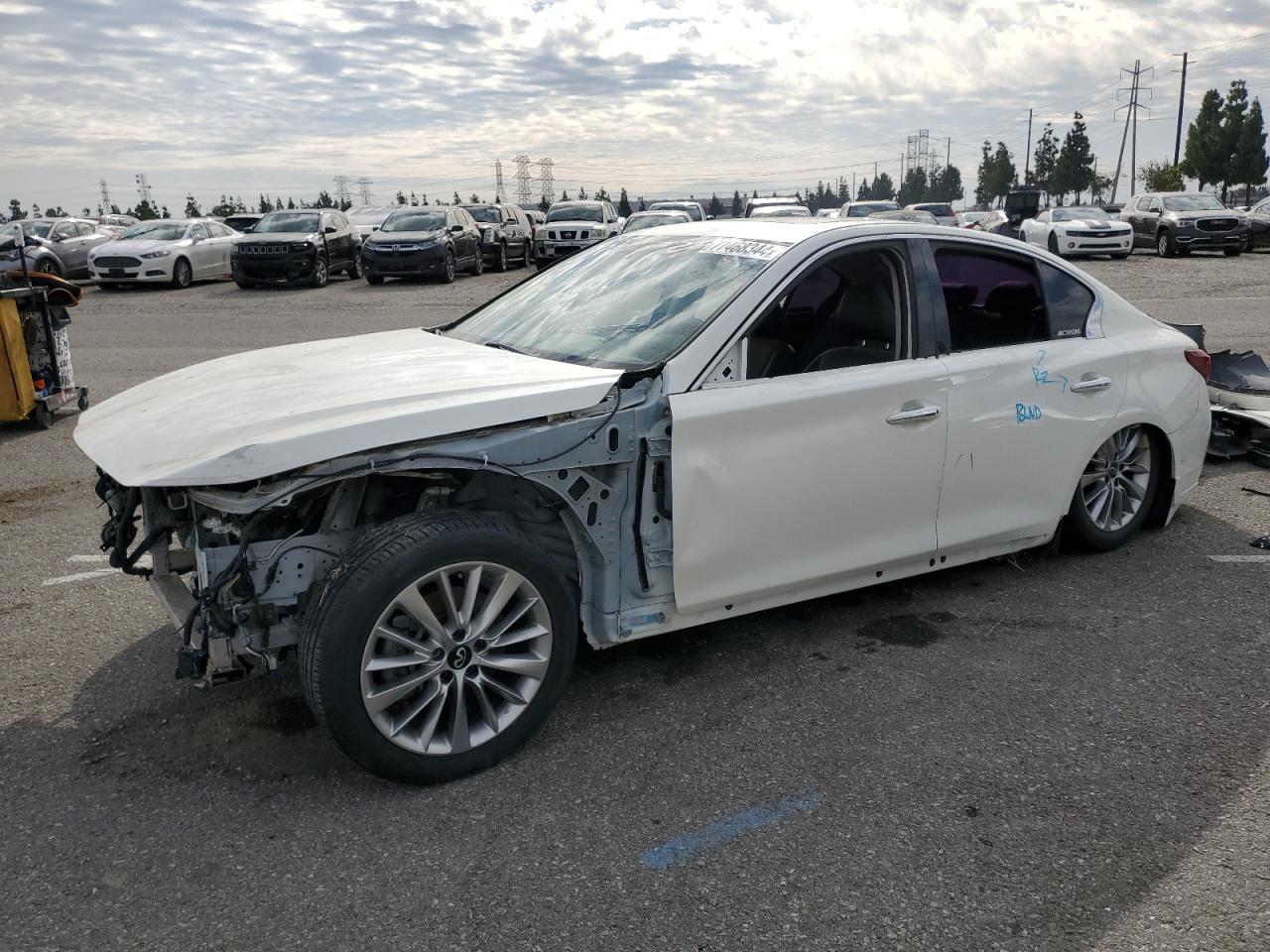  Salvage INFINITI Q50