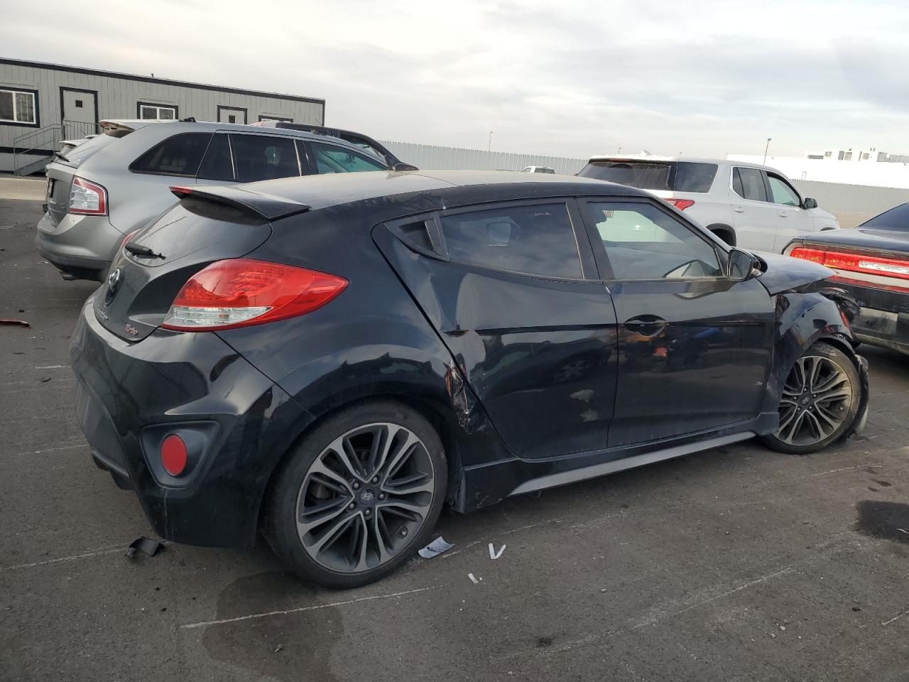 HYUNDAI VELOSTER TURBO