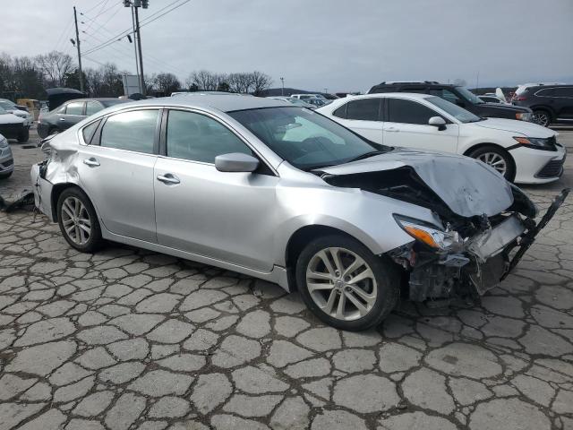 VIN 1N4AL3AP3HN326968 2017 NISSAN ALTIMA no.4