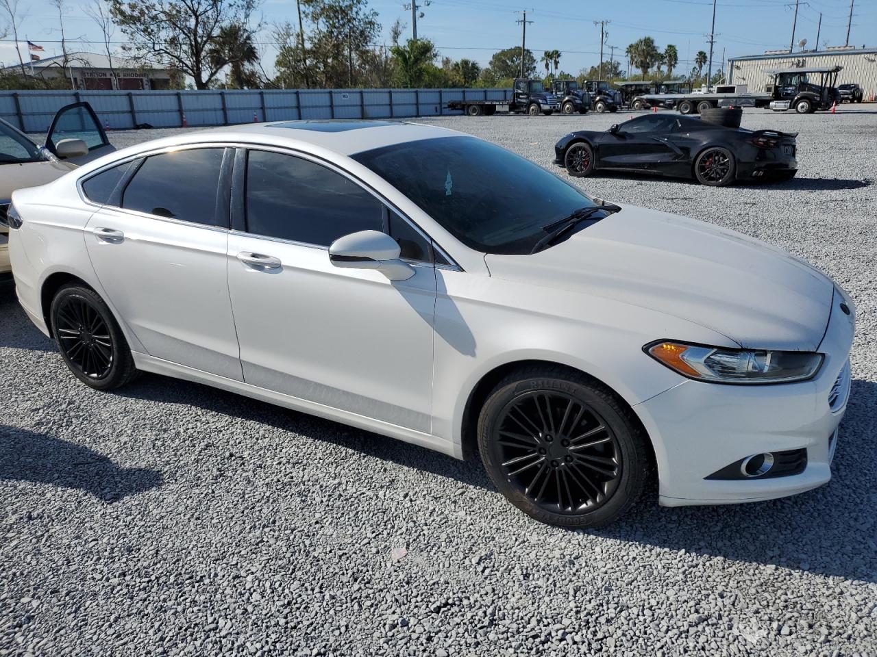 Lot #3028508000 2015 FORD FUSION SE