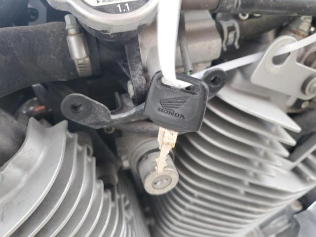 2010 HONDA VT1300 CX JH2SC610XAK002935