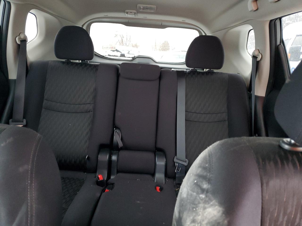 Nissan Rogue s 2019