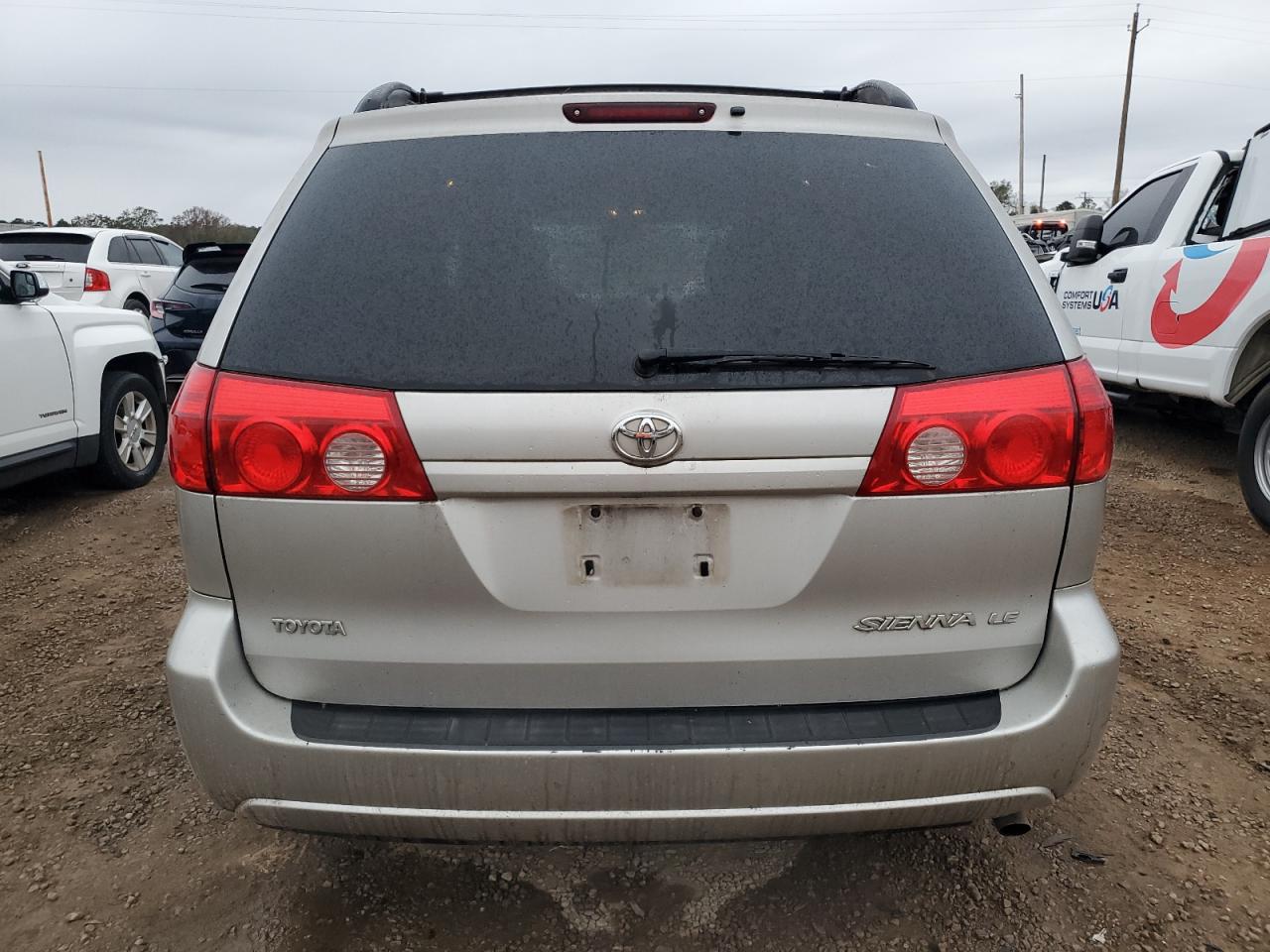 Lot #3029473680 2008 TOYOTA SIENNA CE