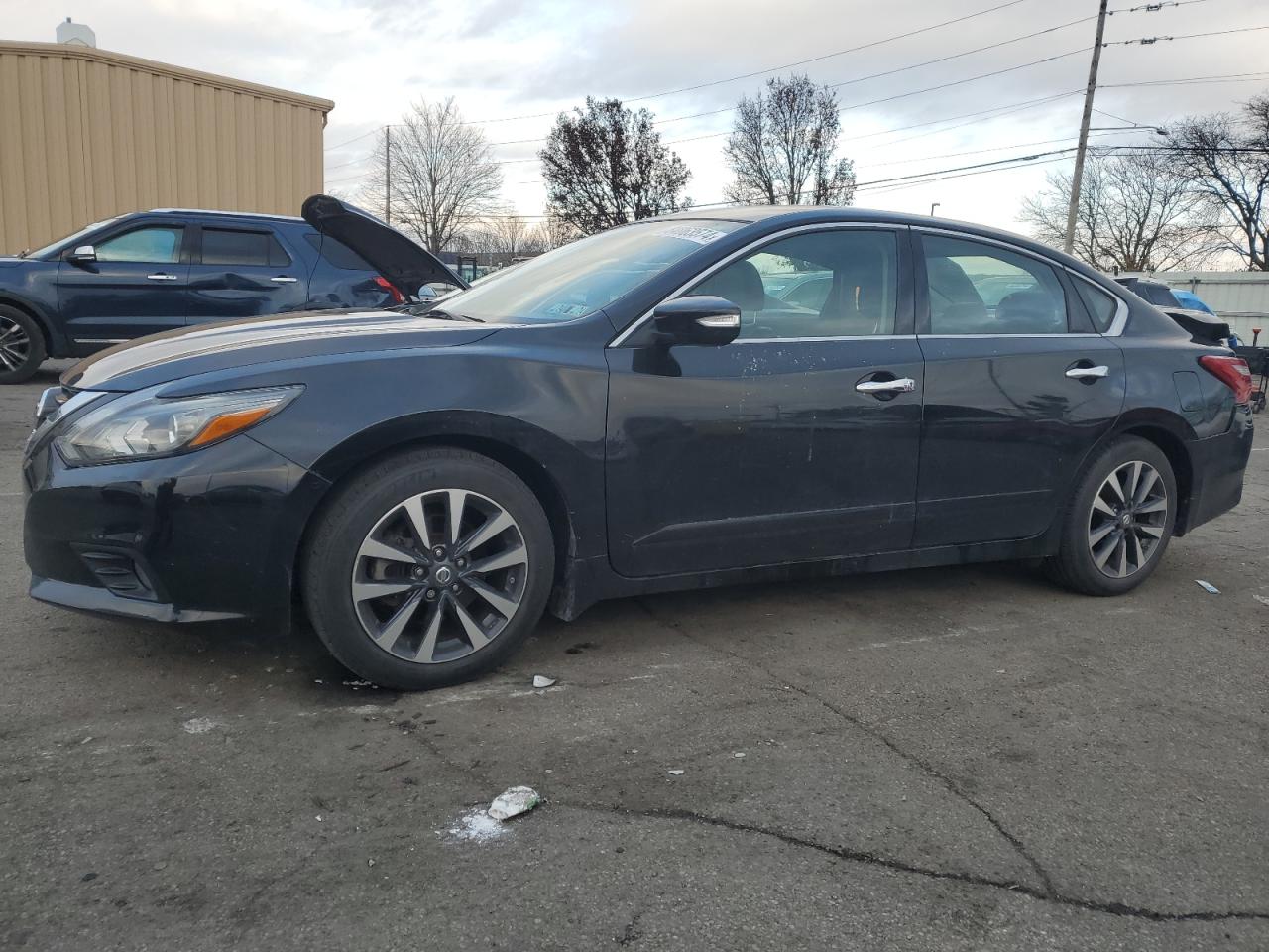  Salvage Nissan Altima